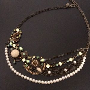 Authentic vintage inspired Sorrelli necklace